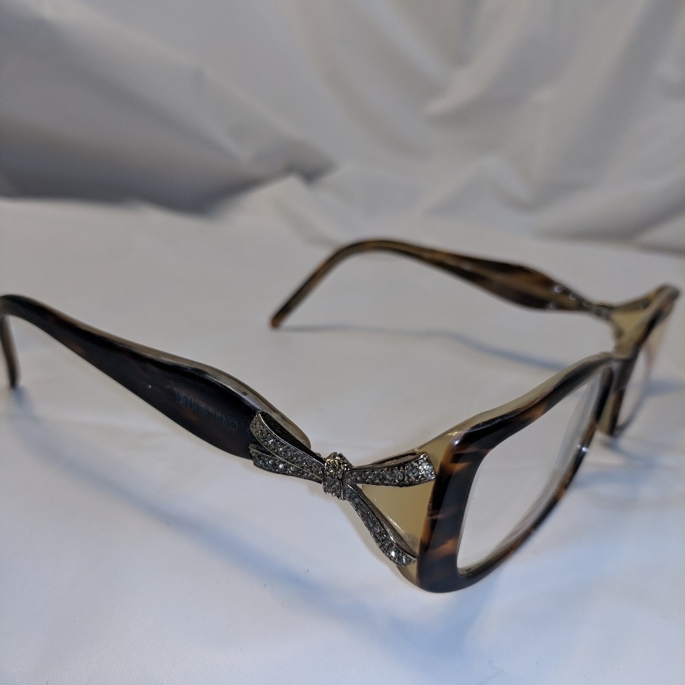 Valentino eyeglasses😎 authentic 😻